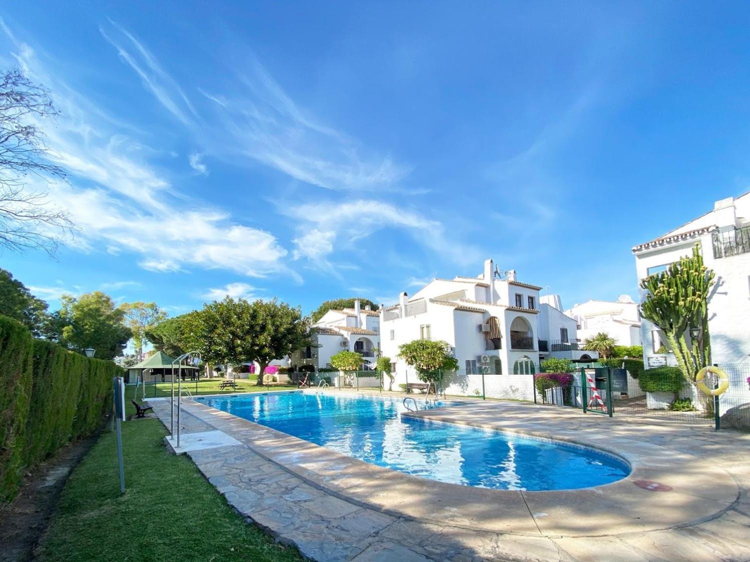 Tarifa Especial, Sin Aglomeraciones En Piscina Y Playa, Cerca De Puerto Banus Estepona Dış mekan fotoğraf